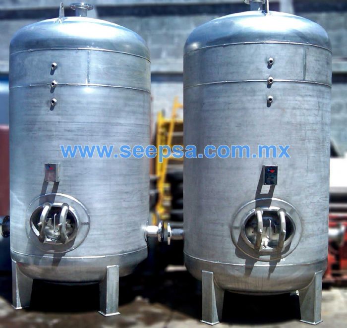 TANQUES DE ACERO INOXIDABLE